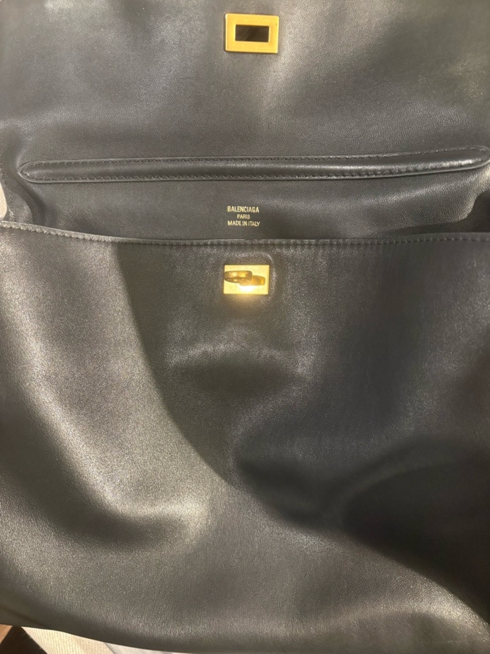 Balenciaga Black Leather Shoulder Bag with Gold Hardware - Picture 6 of 9